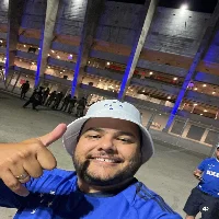 Leandro  Emeliano